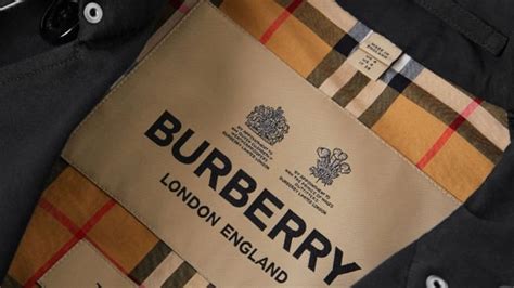 Burberry royal palaces